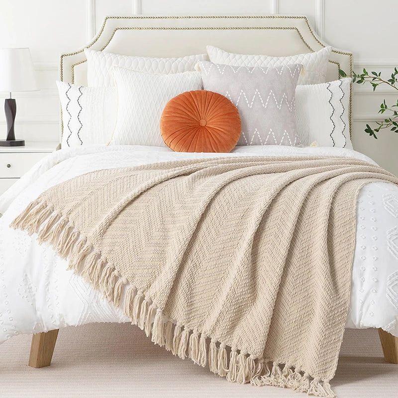 Ziz-Zag Chielina Knitted Throw Blanket-1